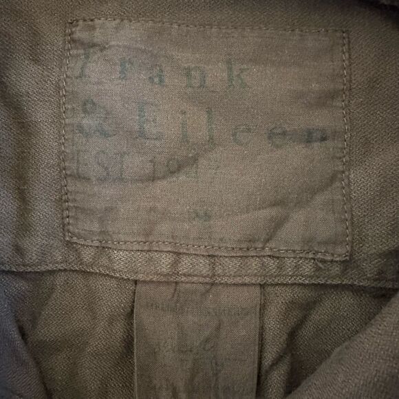 Frank & Eileen Luke 100% Cotton Button Up in Chocolate Brown Size M - Picture 3 of 5